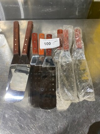 NEW! Table Craft Metal Some Perforated Griddle Spatula! With Wooden Handle! 8x Your Bid!