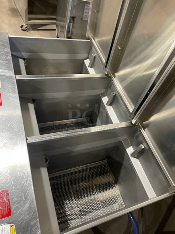 SWEET! Pitco Late Model Commercial 3 Bay Natural Gas Powered Pasta Cooker/Rethermalizer! All Stainless Steel! On Casters! 115V! Model: SRTG SN: G16AD007609! - Image 5 of 12