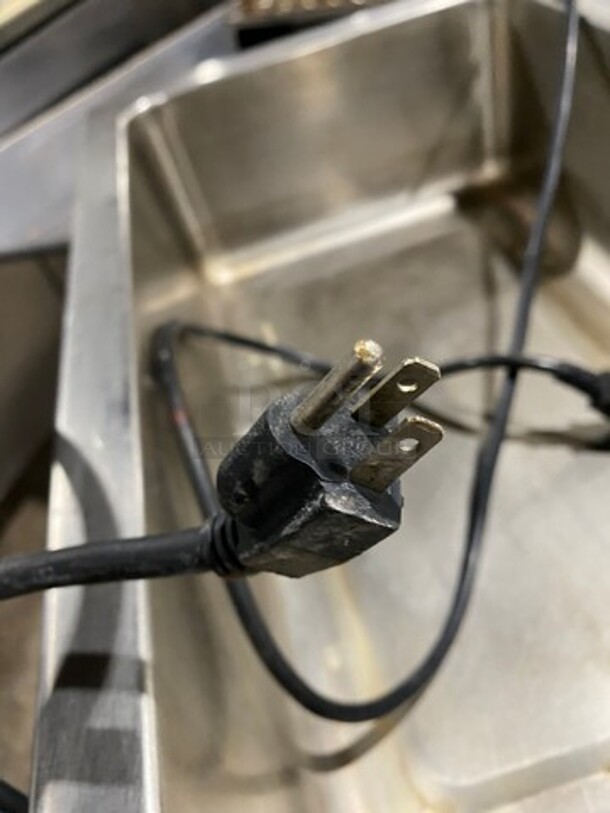 LATE MODEL! 2019 Winston Commerical 2 Drawer Food Warming/ Holding Cabinet! All Stainless Steel! On Casters! Model: HBB5N2GE SN: 201907020174 120V 60HZ 1 Phase - Image 9 of 9