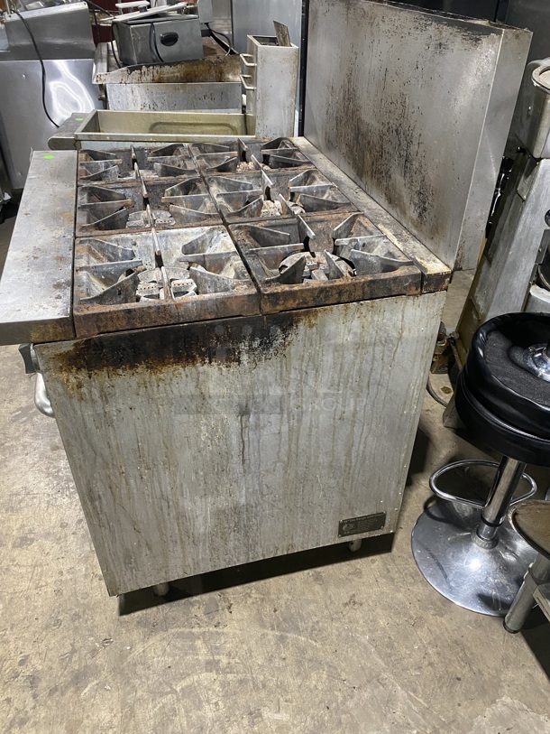 CPG All Stainless Steel Commercial Natural Gas Powered 6 Burner Range! w/ Full Size Oven! With Raised Back Splash! On Legs! Working When Removed!  - Image 4 of 6