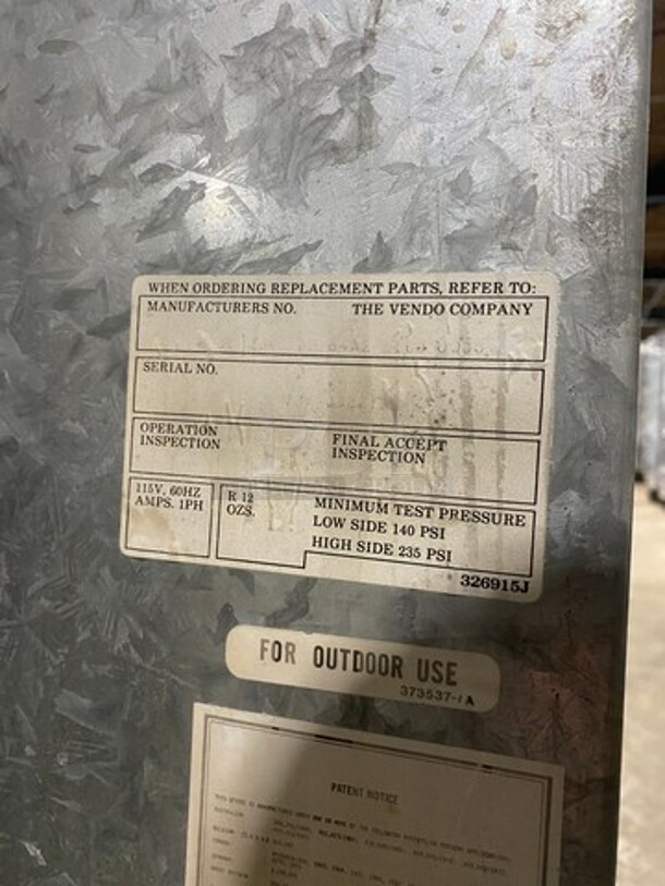 Vendo Commercial Drink Vending Machine! With Bill And Coin Acceptor! With Keys! - Image 10 of 12