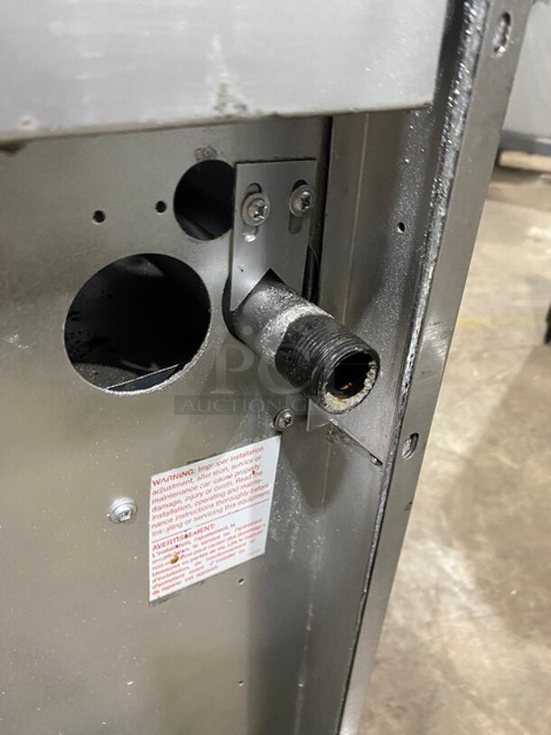 Sunfire All Stainless Steel Natural Gas 6 Burner Stove! With an Underneath Full Size Stove! And a Back Splash And Salamander Shelf! On Casters! Model X366R - Image 10 of 10