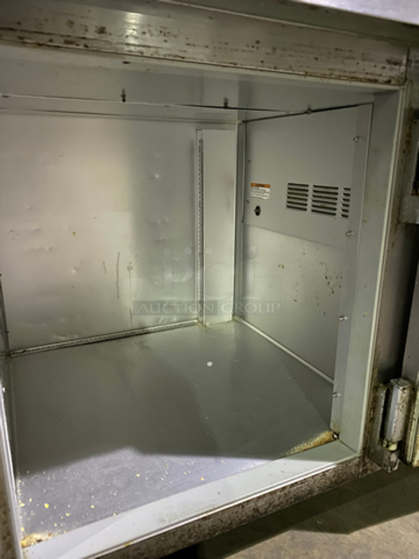 Beverage Air Commercial Refrigerated Pizza Prep Table! Single Door Storage Area Underneath! All Stainless Steel! 115V 60HZ 1 Phase - Image 6 of 9