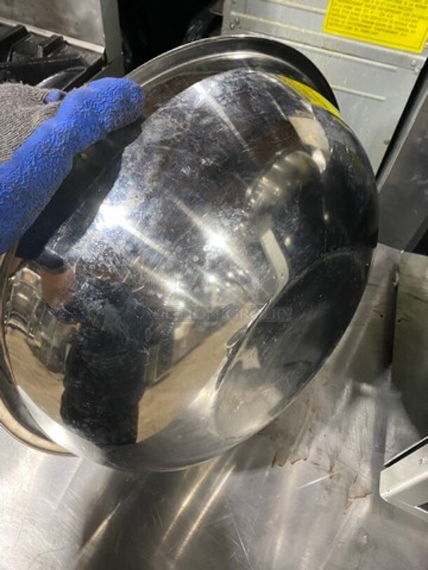 Stainless Steel Mixing Bowls! 2x Your Bid! - Image 2 of 3
