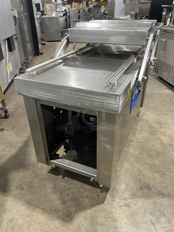 All Stainless Steel Vacuum Sealer packing Machine! Eletric Powered! Double Chamber! On Commercial Casters! - Image 2 of 8