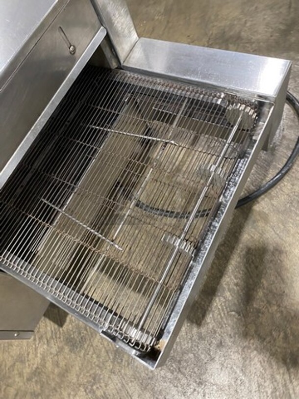 WOW! Mighty Chef Commercial Countertop Conveyor Oven! All Stainless Steel! On Small Legs! - Image 5 of 8