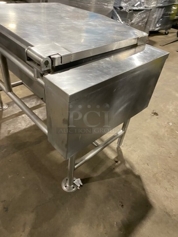 Vulcan Hart Commercial Electric Powered Tilt Skillet/Braising Pan! All Stainless Steel! On Legs!! Working When Removed!  - Image 4 of 8
