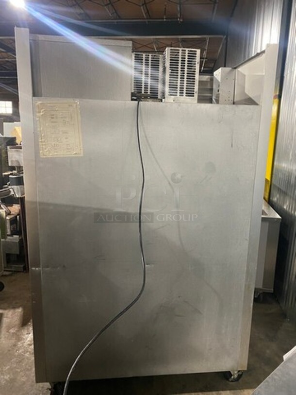 Traulsen Commercial 2 Door Reach In Refrigerator! With Poly Coated Racks! All Stainless Steel! On Casters! Model: G20010 SN: T36622J06! 115V 60HZ 1 Phase! - Image 3 of 9