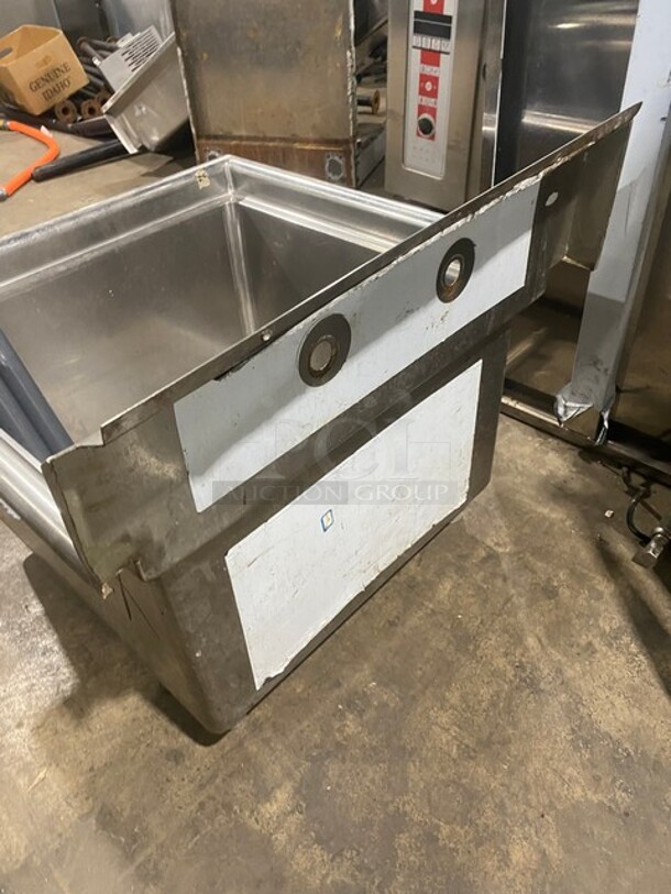 L&J Commercial Single Bay Sink! All Stainless Steel! With Legs! - Image 4 of 7