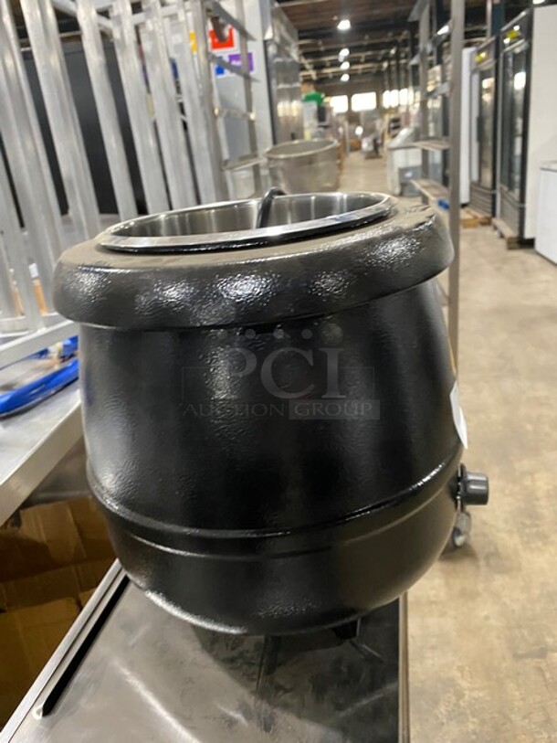 Glenray Commercial Countertop Food Warming Soup Kettle! Holds Up To 10.5Qts! MODEL 1021805 SN: 1013034 120V 60HZ - Image 2 of 7