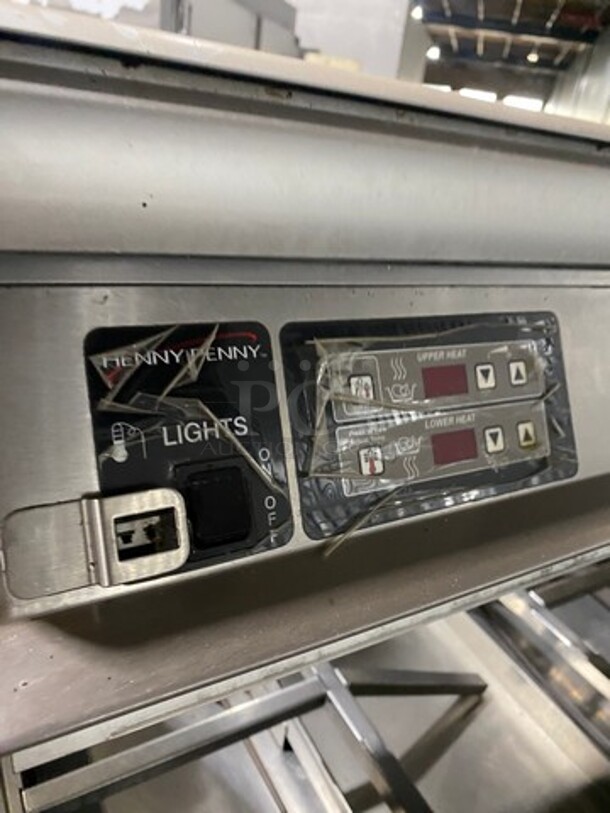 Henny Penny Commercial Countertop Electric Powered Heated Food Display Case Merchandiser! With Rear Access Sliding Doors! Stainless Steel Body! Model: HMR106 SN: HA0610047 120/208V 60HZ 1 Phase - Image 5 of 9