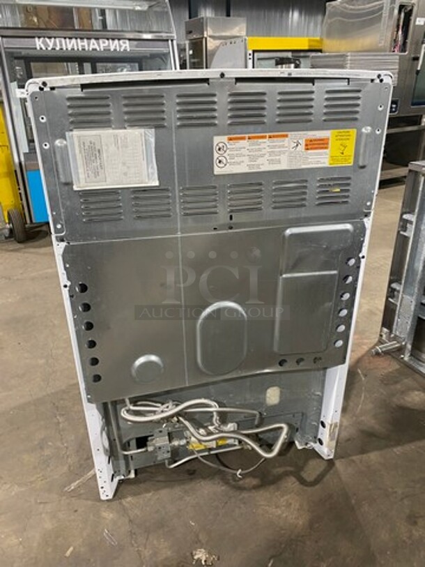 Kenmore 5 Burner Stove! With Oven Underneath! Metal Oven Racks! - Image 4 of 10