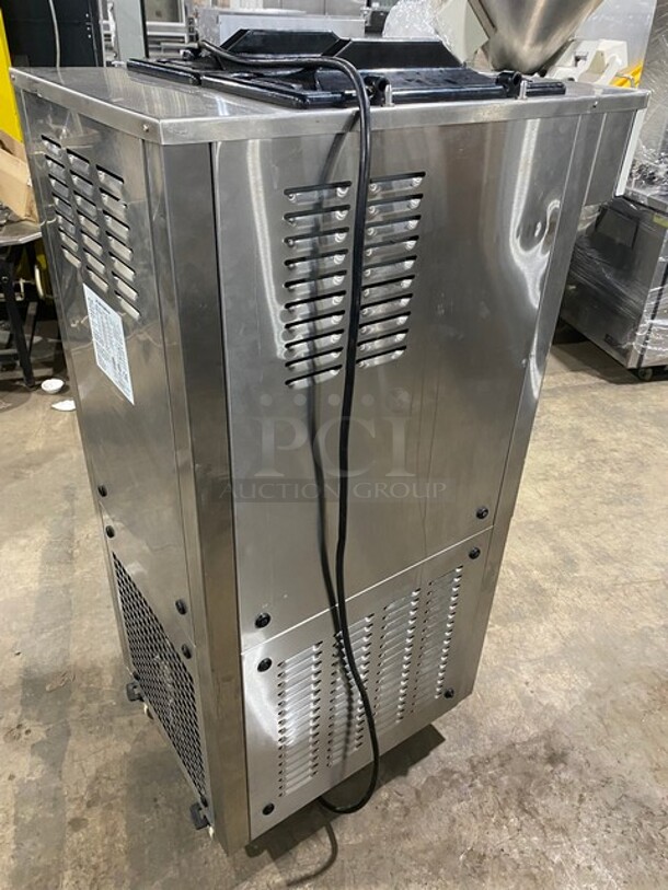 NICE! LATE MODEL! Spaceman Commercial Dual Soft Serve Ice Cream Machine! With 2 Hoppers & 3 Dispensers! All Stainless Steel! On Casters! 220V 1 Phase! Model: 6250-C SN: 201694! Working When Removed!  - Image 4 of 8