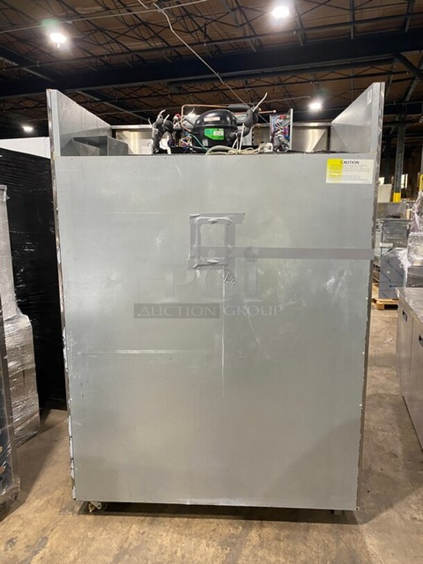 Hoshizaki Commercial 2 Door Reach In Cooler Merchandiser! With View Through Doors! All Stainless Steel! With Built In Bun Rack! Model: CR2B-FGY - Image 2 of 9