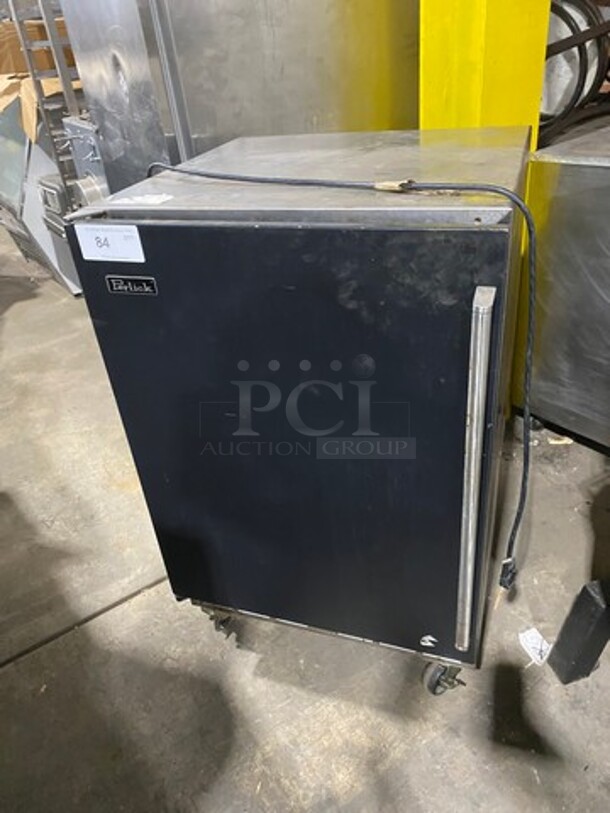 Perlick Commercial Undercounter Single Door Reach In Cooler! Solid Stainless Steel! On Casters! Model: HC24RS SN: 690652 115V 60HZ 1 Phase - Image 1 of 8