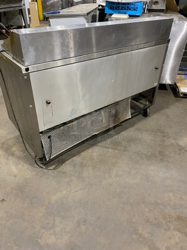 True Commercial Refrigerated Sandwich Prep Table! With 2 Door Underneath Storage Space! All Stainless Steel! On Casters! Model: TSSU6016 SN: 5181830 115V 60HZ 1 Phase - Image 3 of 9