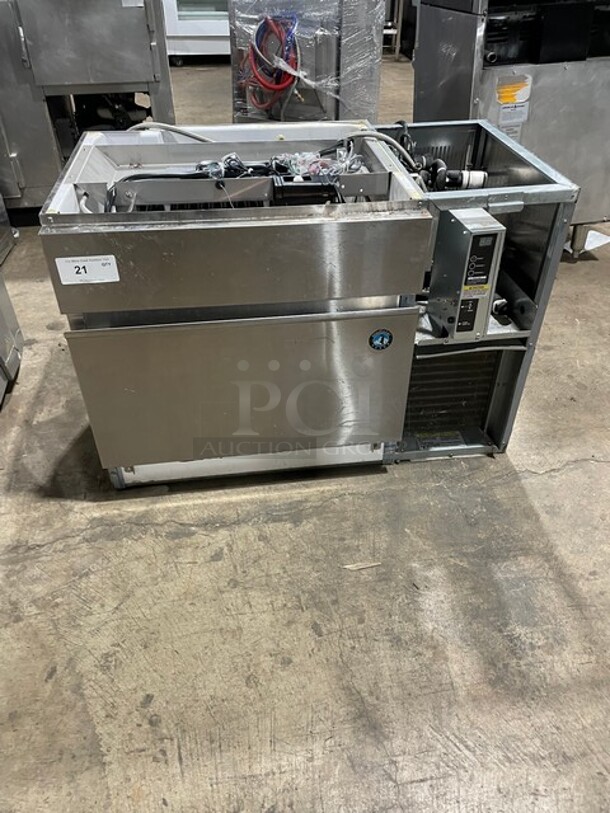 Hoshizaki Commercial Ice Making Machine! All Stainless Steel! Model IM200BAC Serial L00693G! 115V 1Phase! - Image 1 of 9