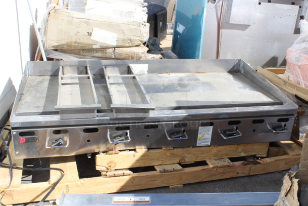 BRAND NEW SCRATCH & DENT! Wolf by Vulcan AGM60-NAT Natural Gas 60" Heavy-Duty Gas Countertop Griddle with Manual Controls - 135,000 BTU. Missing legs and minor denting.  - Image 3 of 5