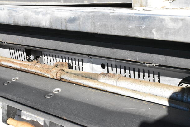 Marsal and Sons FW69 Metal Commercial Natural Gas Powered Il Forno Pizza Oven.  - Image 7 of 9