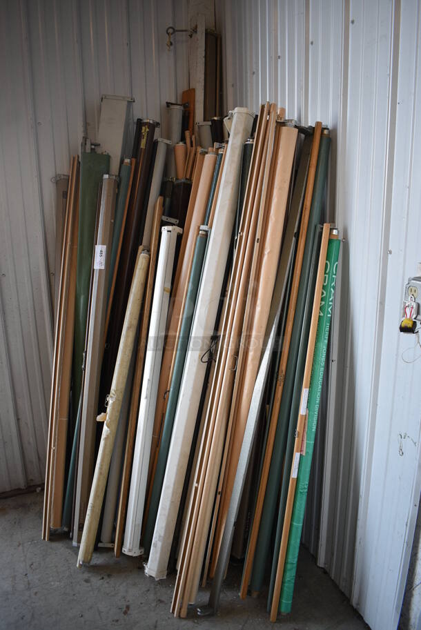 40 Various Projectors and Pull Down Maps. 40 Times Your Bid! - Image 4 of 4