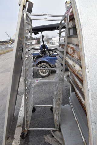 Metal Commercial Pan Transport Rack on Commercial Casters. 20x26x70
