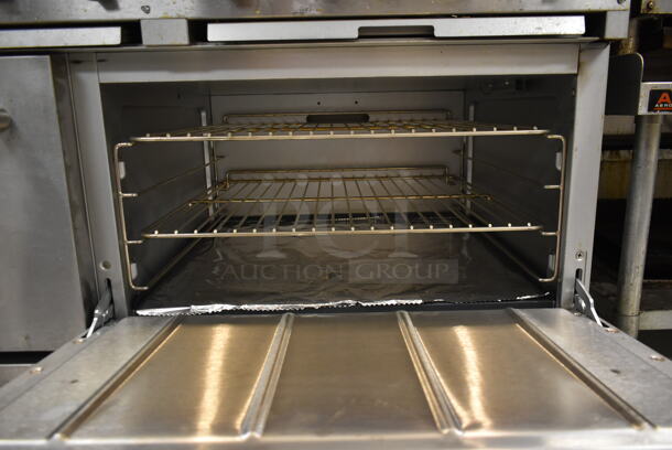 Cooking Performance Group CPG Stainless Steel Commercial Natural Gas Powered 10 Burner Range w/ 2 Ovens, Over Shelf and Back Splash on Commercial Casters. BUYER MUST REMOVE. Tested and Working! (kitchen) - Image 7 of 7