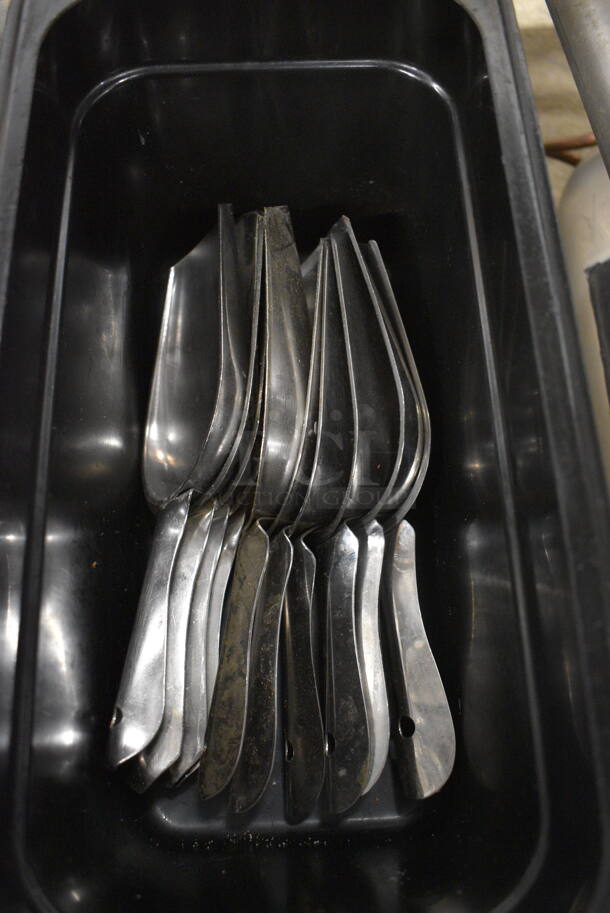 10 Stainless Steel Ice Scoops in Black Bin. 9.5x3.5x1. 10 Times Your Bid! - Image 1 of 2