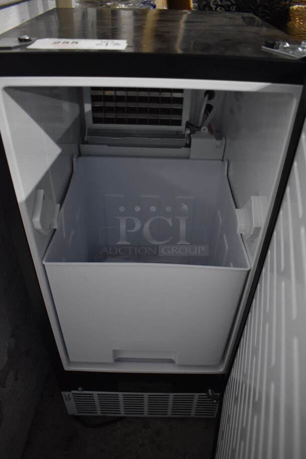 BRAND NEW SCRATCH AND DENT! KoolMore BIM75-BS Stainless Steel Commercial Self Contained Undercounter Ice Machine. 115 Volts, 1 Phase. 15x17.5x33 - Image 4 of 7