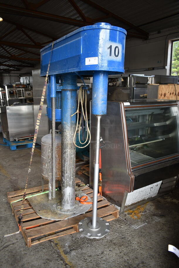 Blue Metal Commercial Floor Style Post Mixer / Disperser. 440 Volts, 3 Phase.