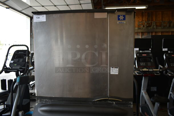 Manitowoc SY0854A Stainless Steel Commercial Ice Head on Manitowoc B570 Stainless Steel Commercial Ice Bin. 208-230 Volts, 1 Phase. - Image 6 of 10