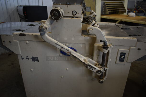 Triumph Metal Commercial Floor Style Cookie Dough Depositor on Commercial Casters. 115 Volts, 1 Phase. Tested and Working! - Image 4 of 12