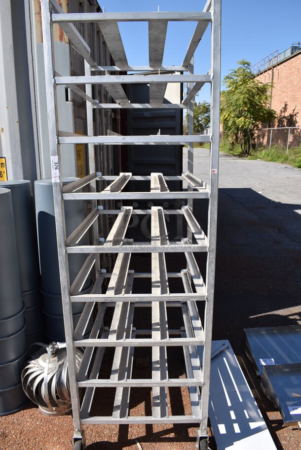 Metal Commercial Rack on Commercial Casters. 25.5x35.5x82 - Image 1 of 4