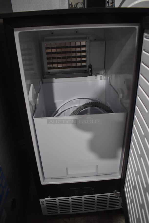 BRAND NEW SCRATCH AND DENT! KoolMore BIM75-BS Stainless Steel Commercial Self Contained Undercounter Ice Machine. 115 Volts, 1 Phase. 15x17.5x33 - Image 4 of 6