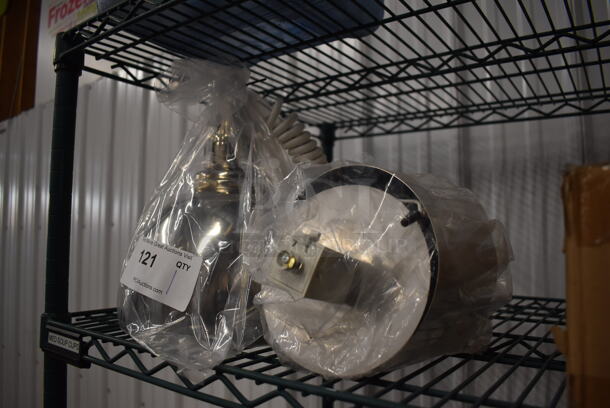 BRAND NEW! Hatco DL-725-RTPL Stainless Steel Warming Lamp. 120 Volts, 1 Phase. 10x10x40 - Image 2 of 3