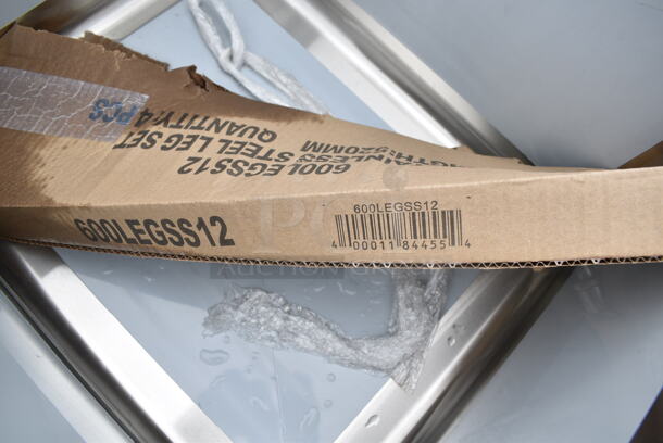 BRAND NEW SCRATCH AND DENT! Regency 600S31620218 88" 16 Gauge Stainless Steel Three Compartment Commercial Sink with Galvanized Steel Legs and 2 Drainboards - 16" x 20" x 12" Bowls - Image 3 of 9