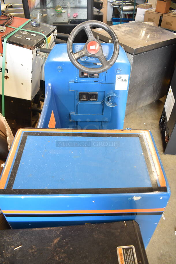 Metal Commercial Coin Operated Electric Powered Car Ride / Amusement Ride. Powers On But Needs To Be Serviced - Image 5 of 5