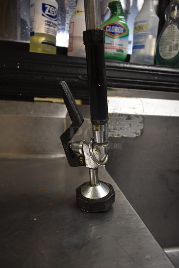 Stainless Steel Commercial Single Bay Left Side Dirty Side Dishwasher Table w/ Spray Nozzle Attachment and Handles. Bay 20x20. Drain Board 19x23.5. BUYER MUST REMOVE. (kitchen) - Image 5 of 7
