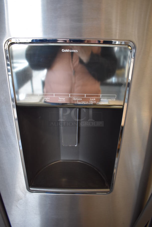 BRAND NEW SCRATCH AND DENT! Whirlpool WRF997SDDM00 Stainless Steel Commercial French Style Cooler Freezer Combo Unit w/ Water and Ice Dispenser. 115 Volts, 1 Phase. 36x36x70. Tested and Powers On and Cooler Works But Freezer Temps at 44 Degrees - Image 5 of 12