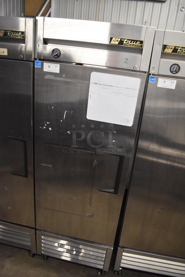 2013 True T-23F ENERGY STAR Stainless Steel Commercial Single Door Reach In Freezer w/ Poly Coated Racks on Commercial Casters. 115 Volts, 1 Phase. 27x30x83.5. Tested and Working! - Image 3 of 7