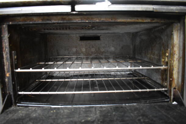 Garland SunFire Stainless Steel Commercial Natural Gas Powered 10 Burner Range w/ 2 Ovens, Over Shelf and Back Splash. 59x34.5x57.5 - Image 7 of 7