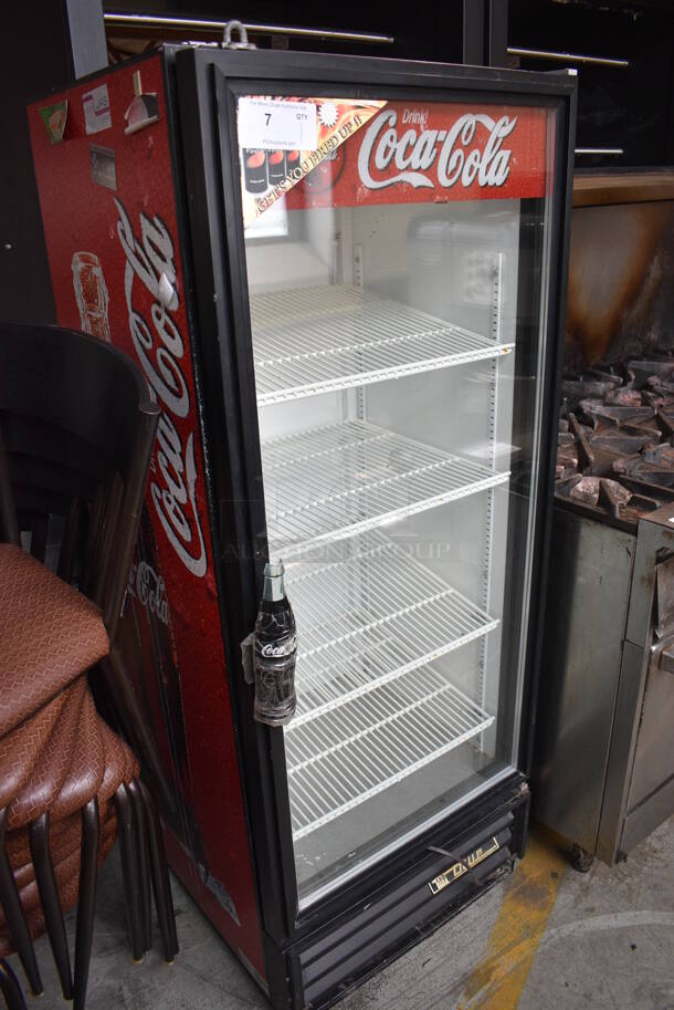 True Model GDM-12 Metal Commercial Single Door Reach In Cooler Merchandiser w/ Poly Coated Racks. 115 Volts, 1 Phase. 25x25x62.5. Tested and Powers On But Temps at 50 Degrees - Image 3 of 6