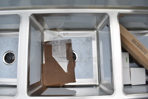 BRAND NEW SCRATCH AND DENT! Regency 600S31717 60" 16 Gauge Stainless Steel Three-Compartment Commercial Sink with Galvanized Steel Legs - 17" x 17" x 12" Bowls - Image 6 of 8