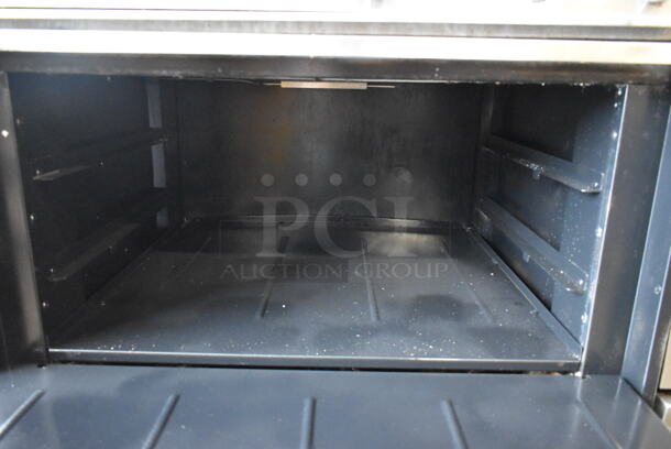 Bakers Pride Stainless Steel Commercial Natural Gas Powered 6 Burner Range w/ Oven.  - Image 4 of 5