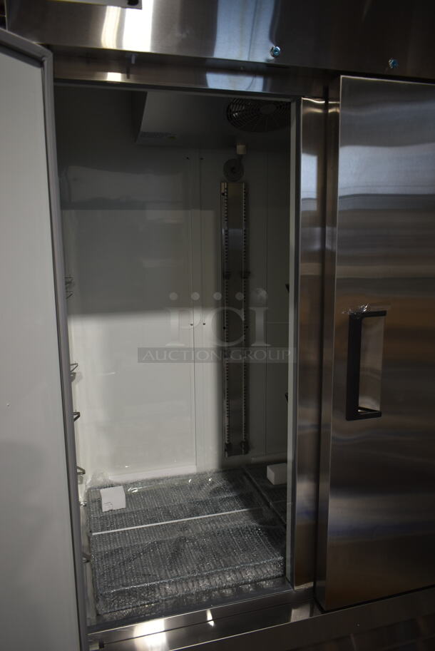 BRAND NEW SCRATCH AND DENT! 2023 Avantco 178A49RHC Stainless Steel Commercial 2 Door Reach In Cooler w/ Poly Coated Racks. 115 Volts, 1 Phase. Tested and Working! - Image 4 of 7