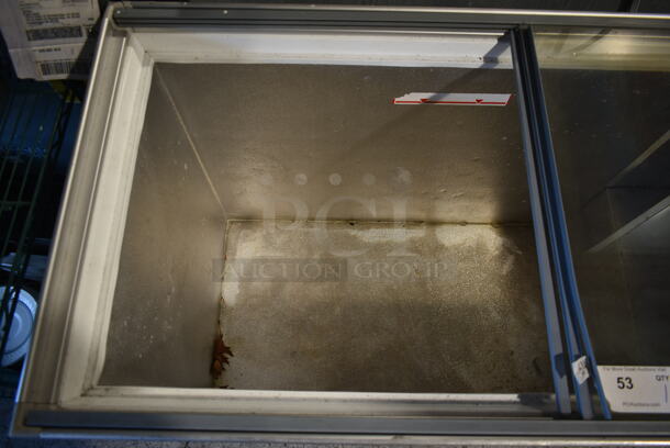 Vestfrost SCF1310 Metal Chest Freezer Merchandiser. 115 Volts, 1 Phase. Tested and Working! - Image 3 of 5