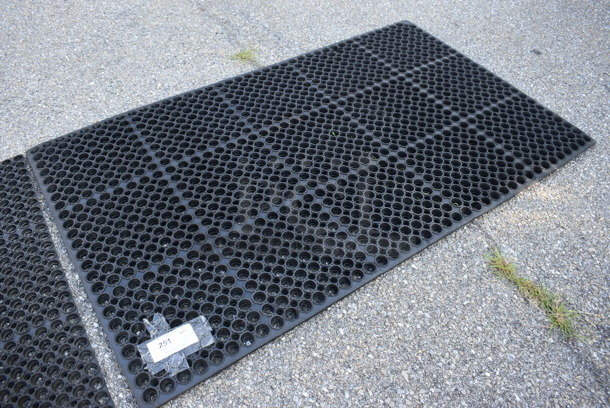 Black Anti Fatigue Floor Mat. 61x37x1