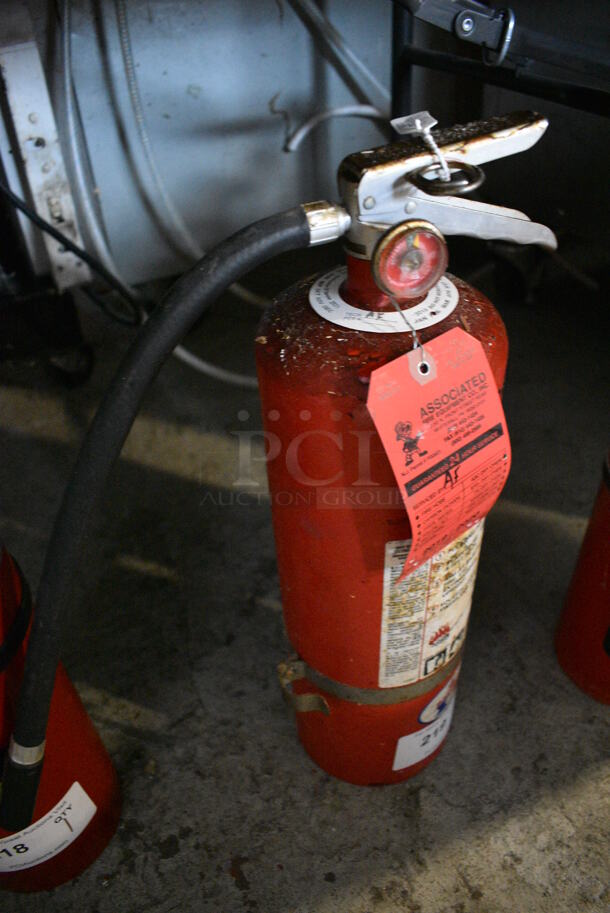 Badger Fire Extinguisher. 6x6x21 - Image 3 of 3