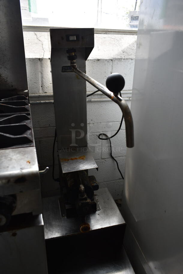 P18K Stainless Steel Commercial Fryer Oil Filter. - Image 3 of 6