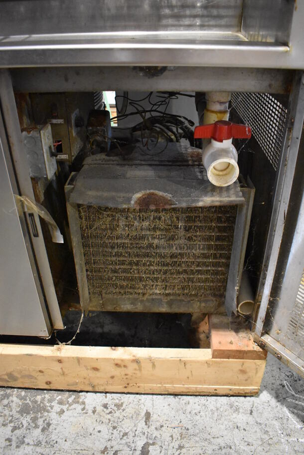 Randell DPM102R Stainless Steel Commercial Prep Table Bain Marie Mega Top. 115 Volts, 1 Phase. Tested and Working! - Image 10 of 12