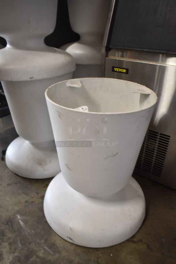 7 White Round End Tables / Display Pedestals. 7 Times Your Bid! - Image 2 of 6